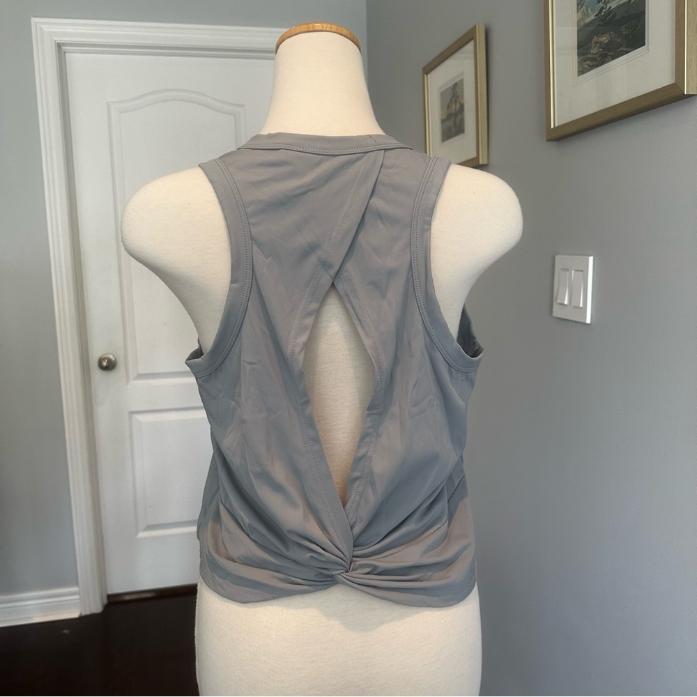 SHEIN Gray Relaxed Crop Tank Top